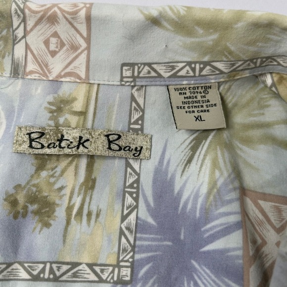 Batik Bay Men's XL Palm Tree Island Print Button Up Hawaiian Shirt - Picture 9 of 12
